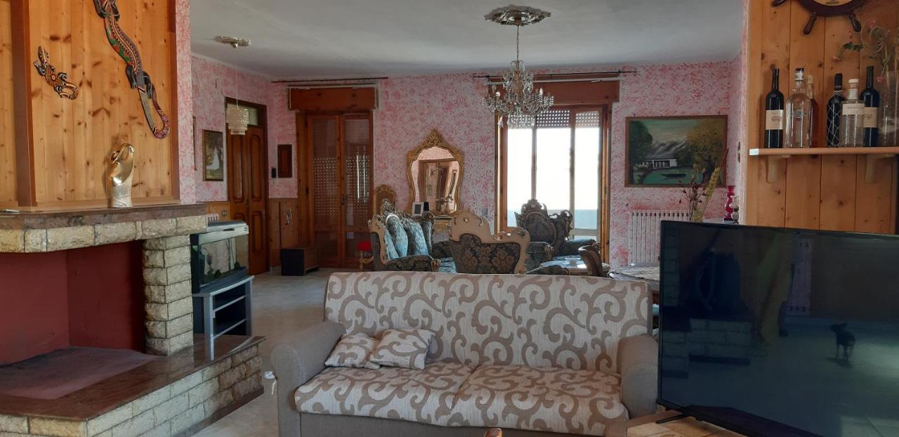 Апартаменти A Casa Di Roberto Порто-Чезарео Екстер'єр фото
